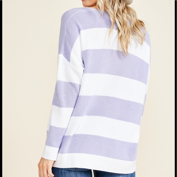 🌟Only Medium Left🌟Striped Sweater - Picture 4 of 4